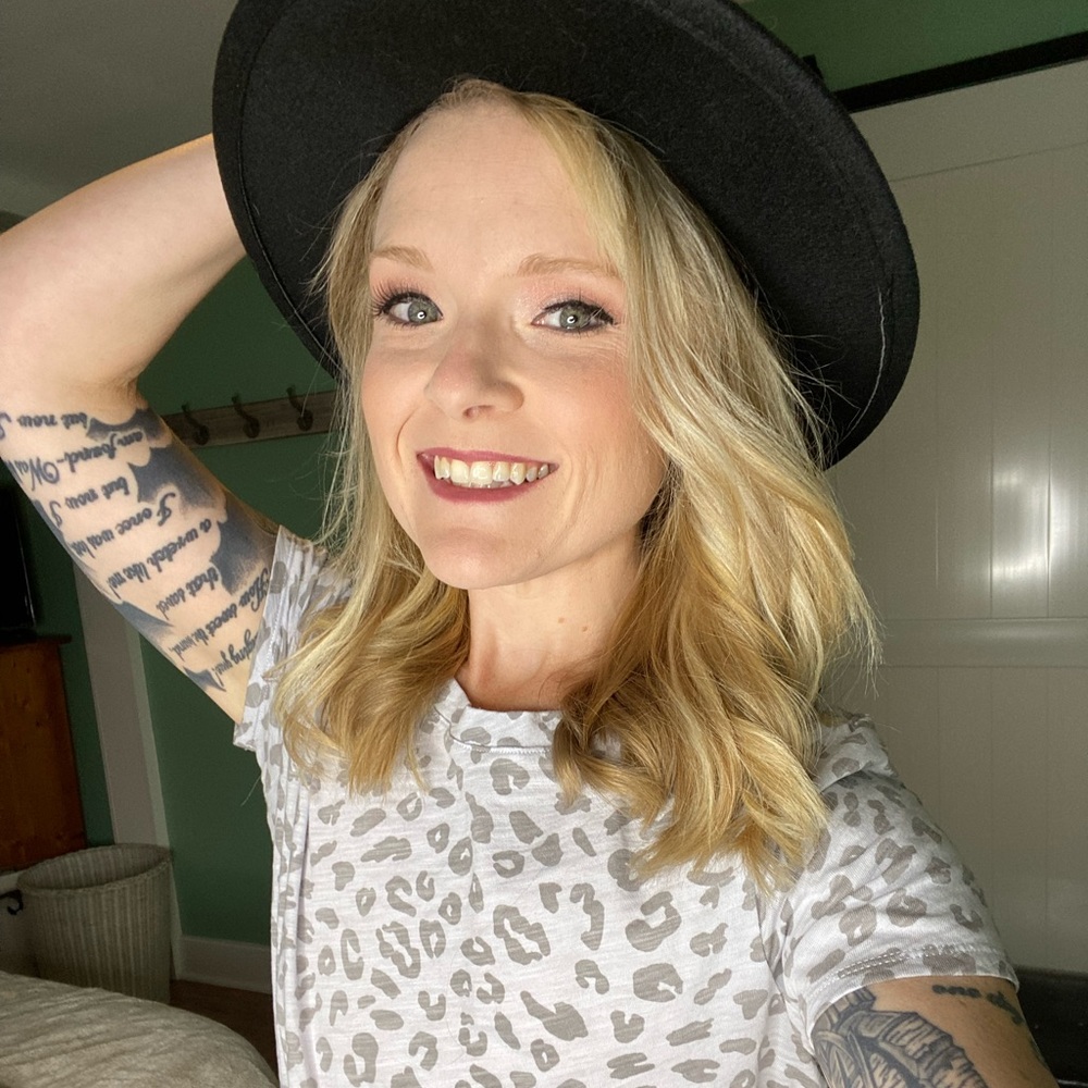Meet your Posher, Erica